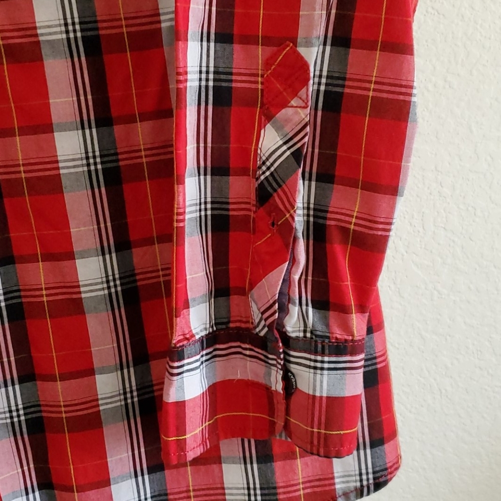 Shirt - Picture 4 of 5